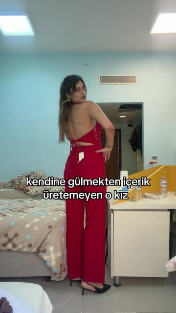 @Arzukalaa