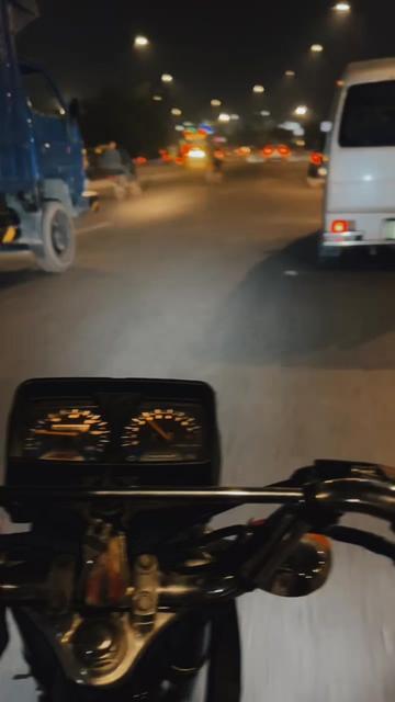 @حمزہ🪐