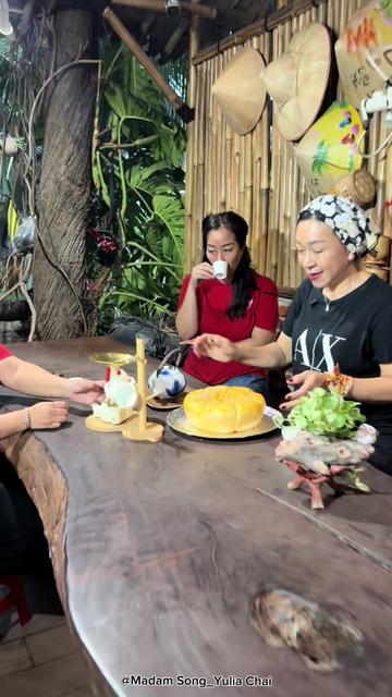 @Madam Song- Yulia Chai