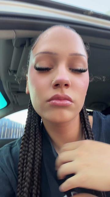 @Asia 🎀