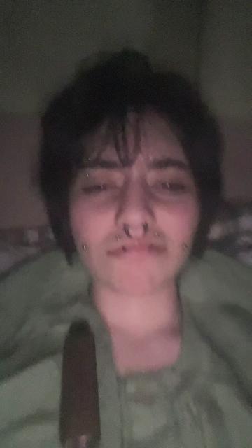 @؟