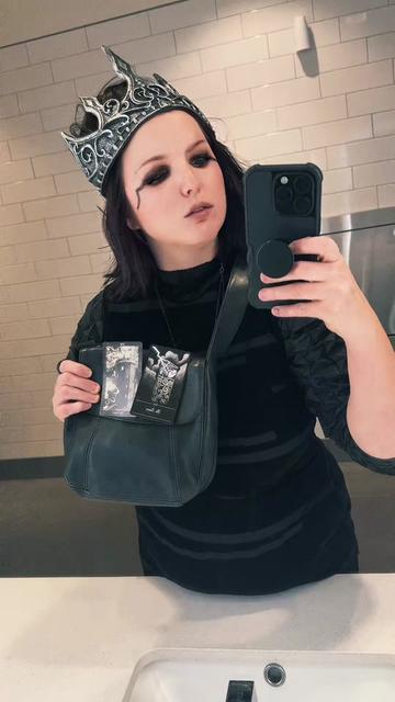 @GOTHICXIX