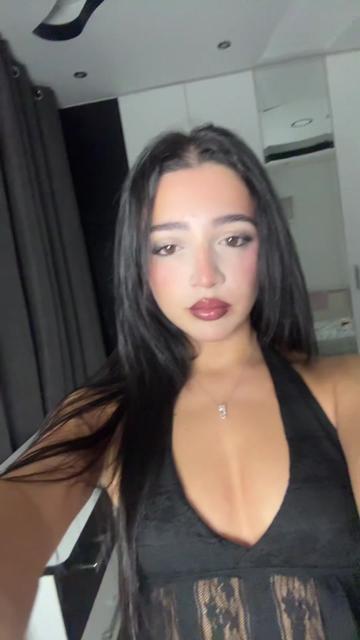 @clarayazbk