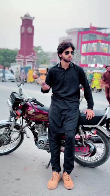@سیٹھ حسنین सेठ हुस्नैन⚖️