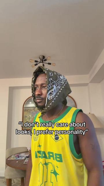 @Mr Krowd