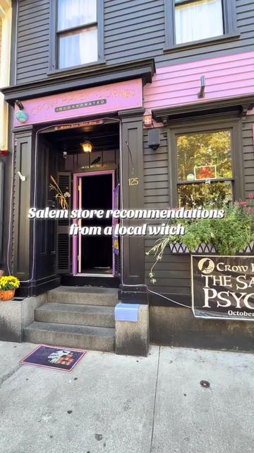 @Lunar Living Astrology