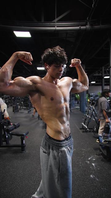 @josiahhduran