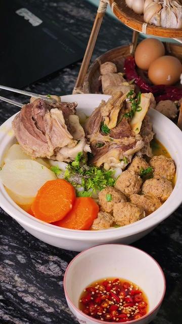 @Mặt Bự Thích Nấu Ăn