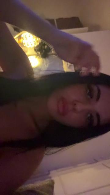 @👸🏻