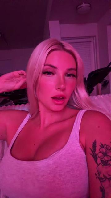 @Kat 😋