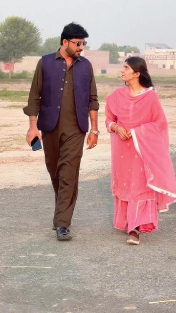 @👑عزیر~Pathan🤍🌼