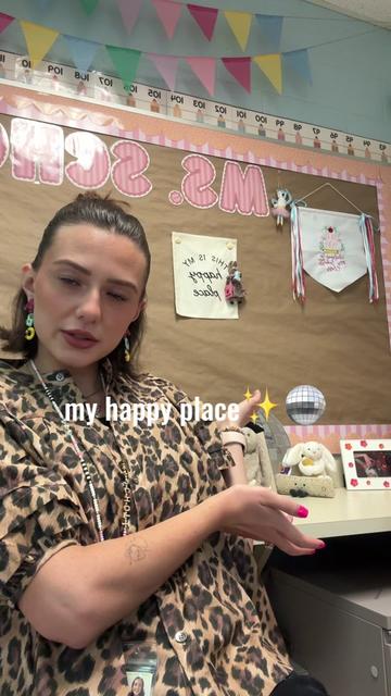 @pinkkinderteacher