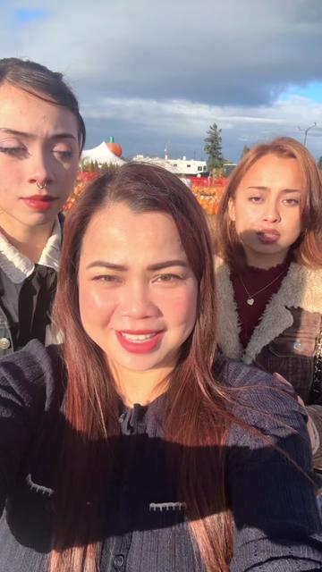 @Rowena S.