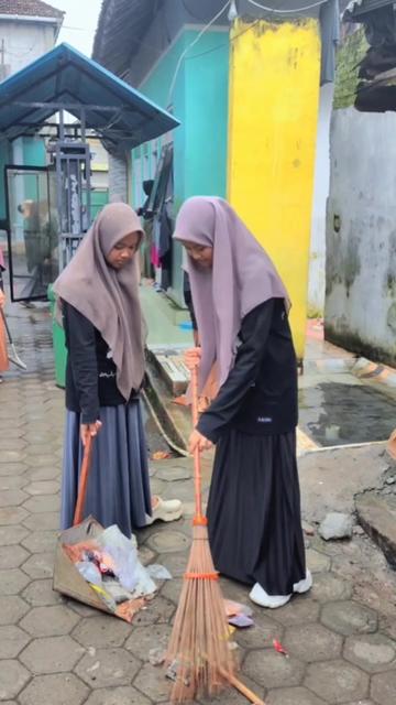@RaudlatussalamPutri_Utara