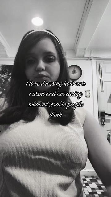 @🪲𝓋𝒾𝒸𝓉ℴ𝓇𝒾𝒶𓆣(go to him)