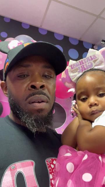 @Cmoe Barber