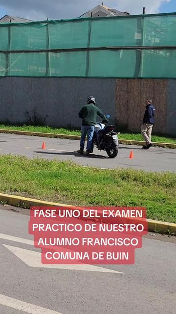 @CLASESDEMOTO.GIXXERMANIA