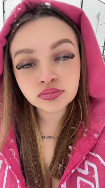 @Luvly.kal