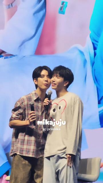 @Mika づ♡