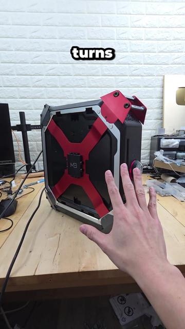 @mryeester