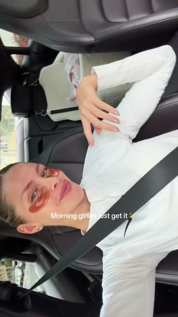 @AnnaMaria