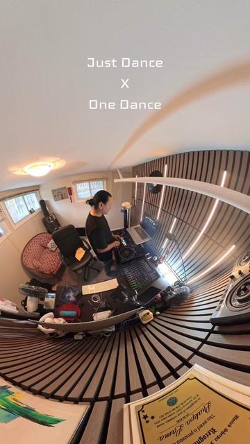 @Dj Michael Lama