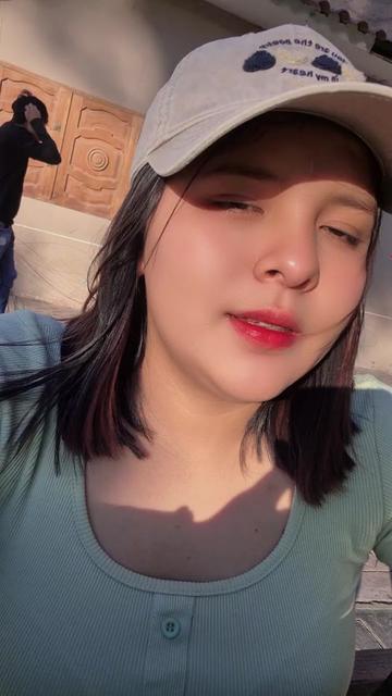 @LESLI TOLENTINO