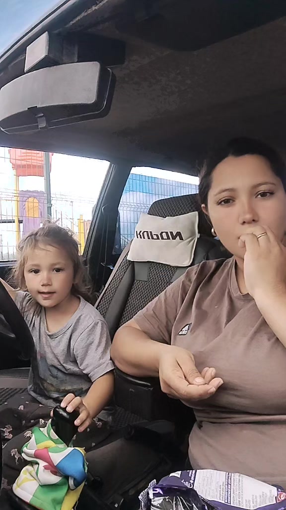@tek varlığım kizlarim