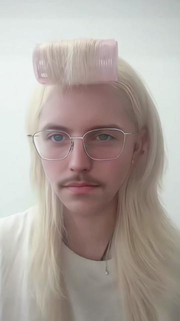 @ゆり