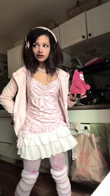 @ʕ 🥞˚∂ωσllվz ৎ୭🦄