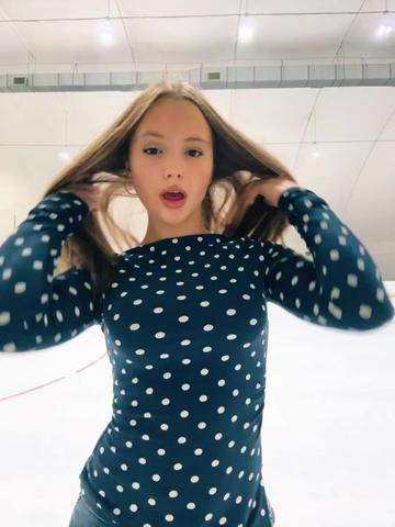 @polinа