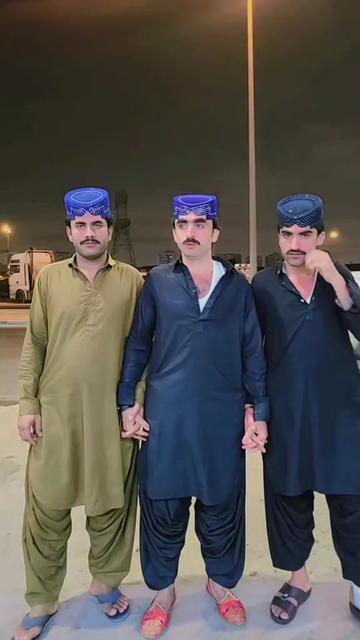 @🇦🇪✈️🇵🇰کنگ بوس سرور جکرانی