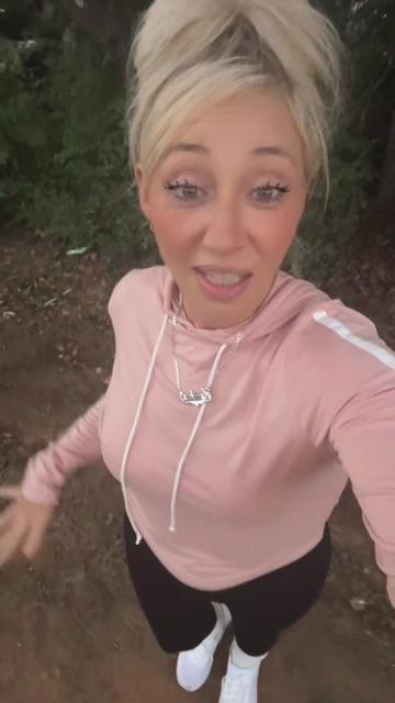 @julydaises