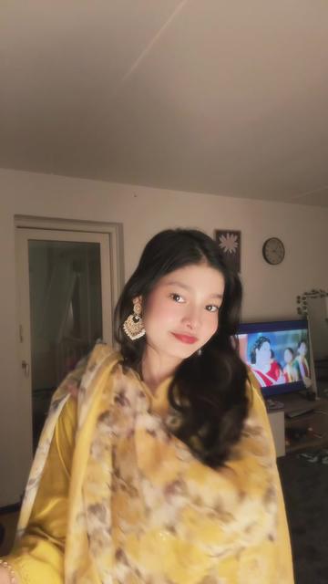 @आयुष्मा शाही ठकुरी