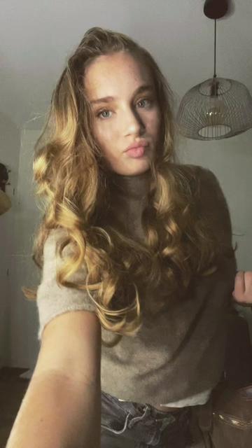 @Nell🌟🪽🌛