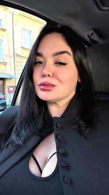 @Lady_In_Dreams🖤