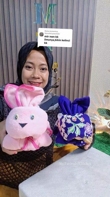 @Siti Fatimah|Gift Box