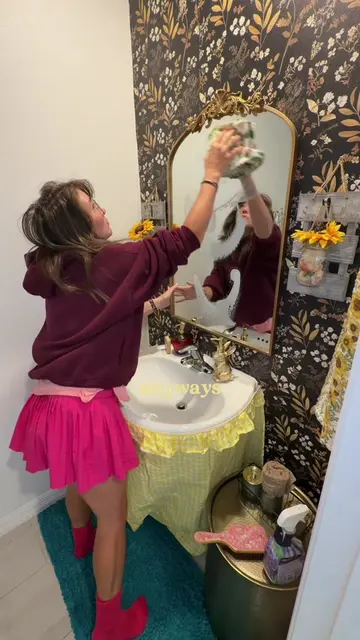 @mae alexis