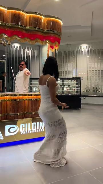 @Çılgın Dondurmacı