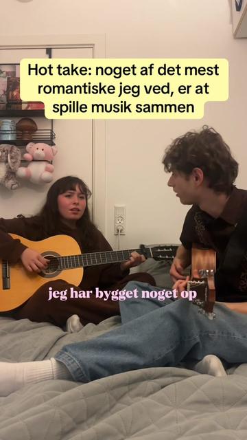 @JOSEFINE JUVA