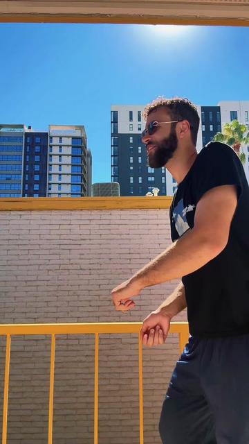 @Tommy 🕺| Freestyle Dancer