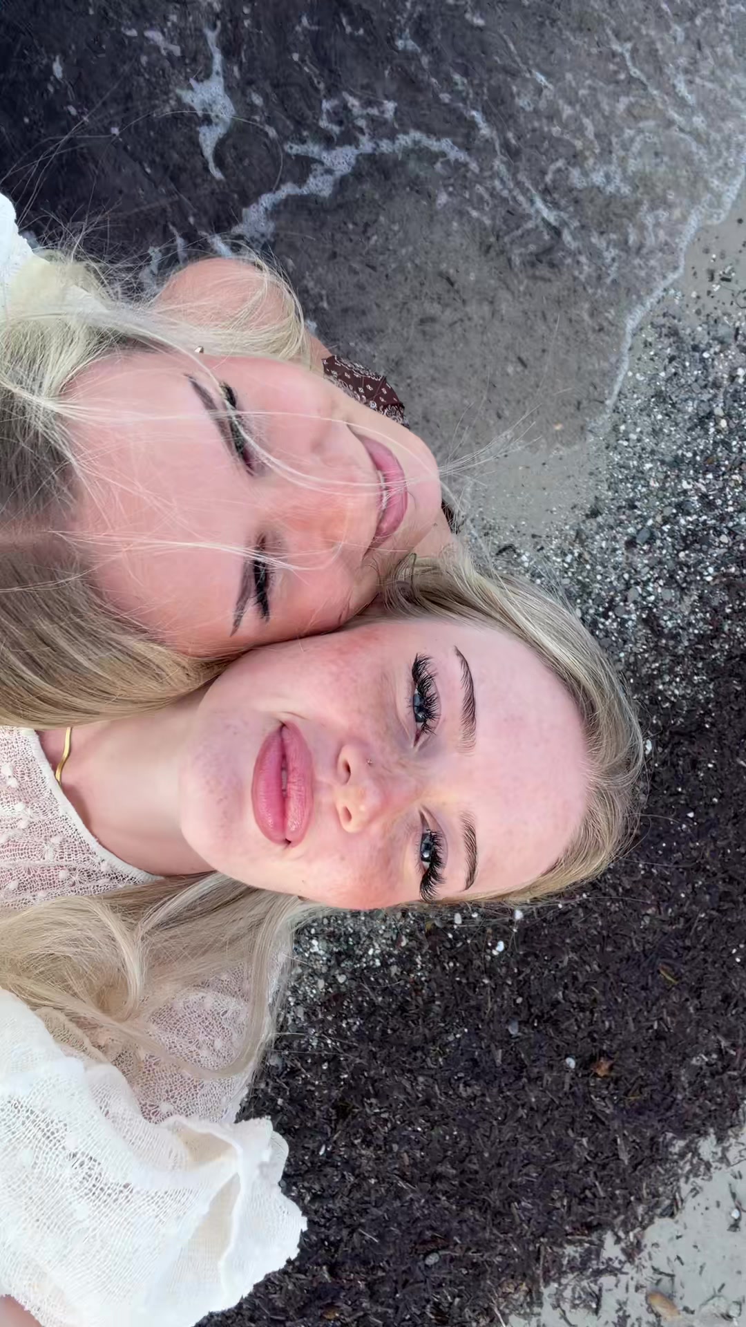 @Dascha & Alina
