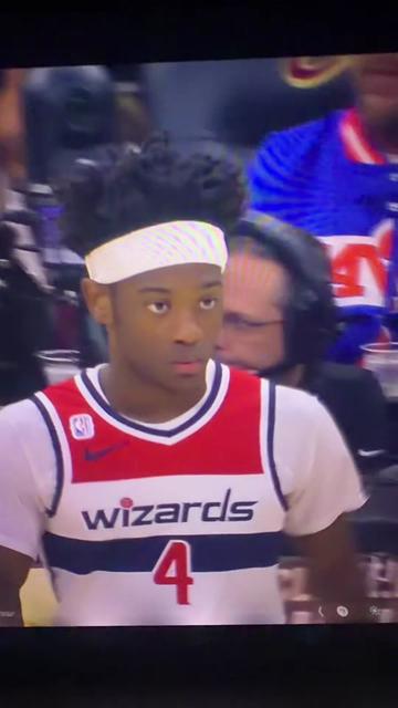 @armanibuckets