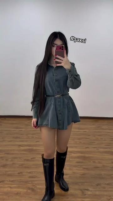 @Emilia_211