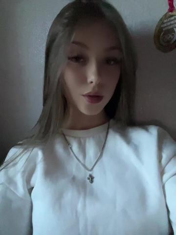 @ксения🤫
