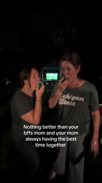 @lily bella