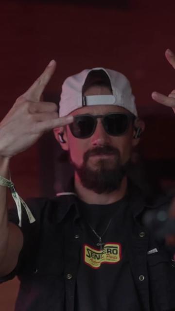 @Shane Smith & The Saints