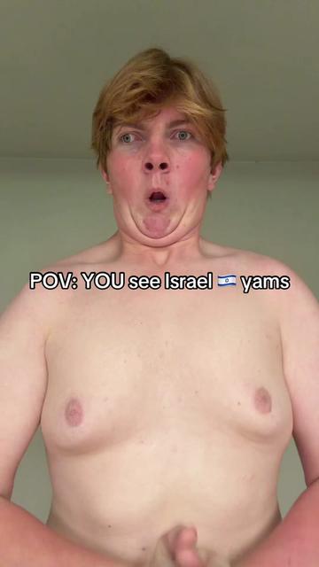 @FreakyAhCousin
