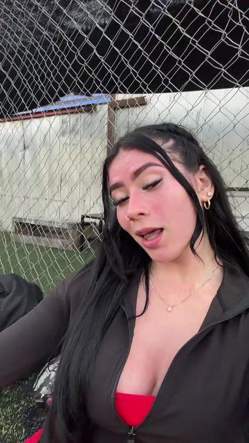 @Adriana Daniela🩵