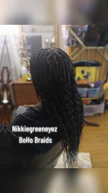 @THE NIKKIEGREENEYEZ COLLECTION